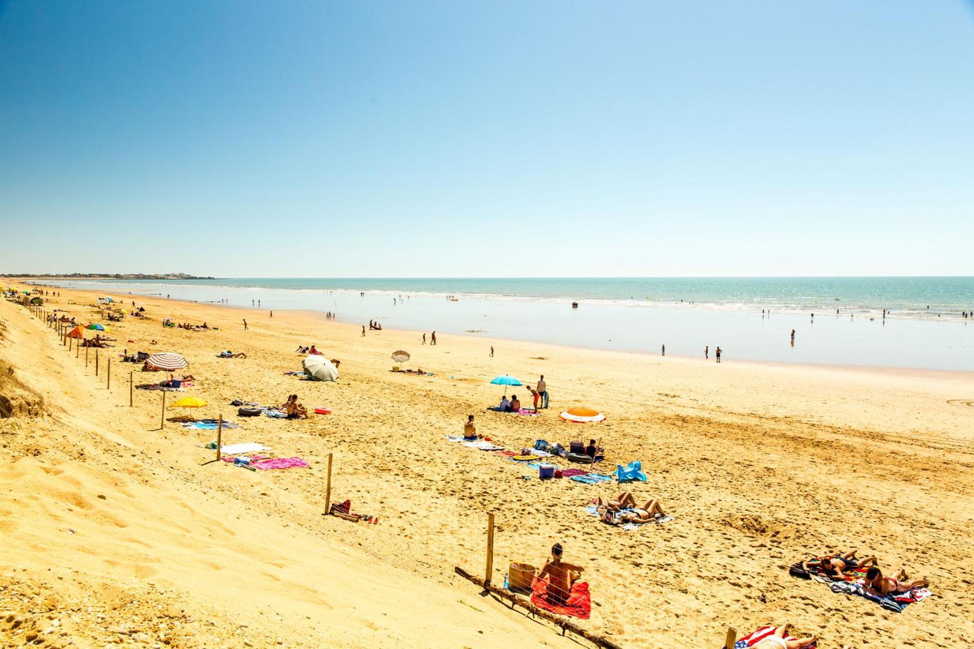 Le Bateau Ivre 50 M De La Plage Saint-Gilles-Croix-de-Vie Extérieur photo