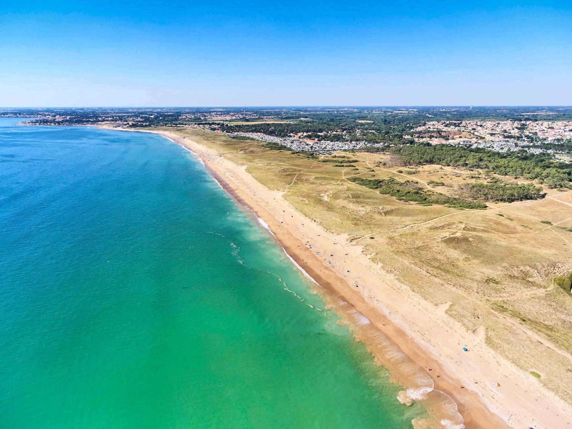 Le Bateau Ivre 50 M De La Plage Saint-Gilles-Croix-de-Vie Extérieur photo